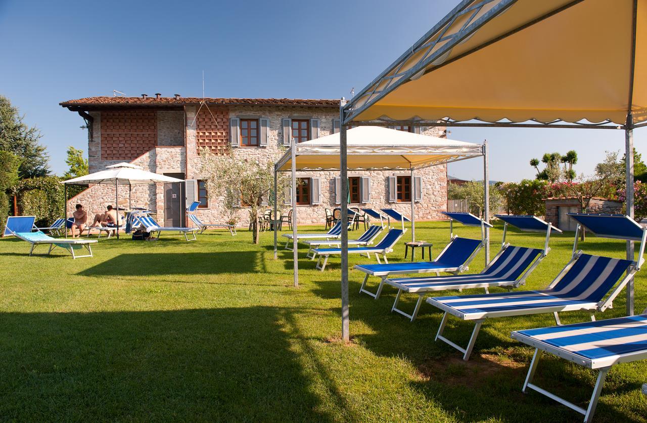 Agriturismo Casolare Lucchese ルッカ エクステリア 写真