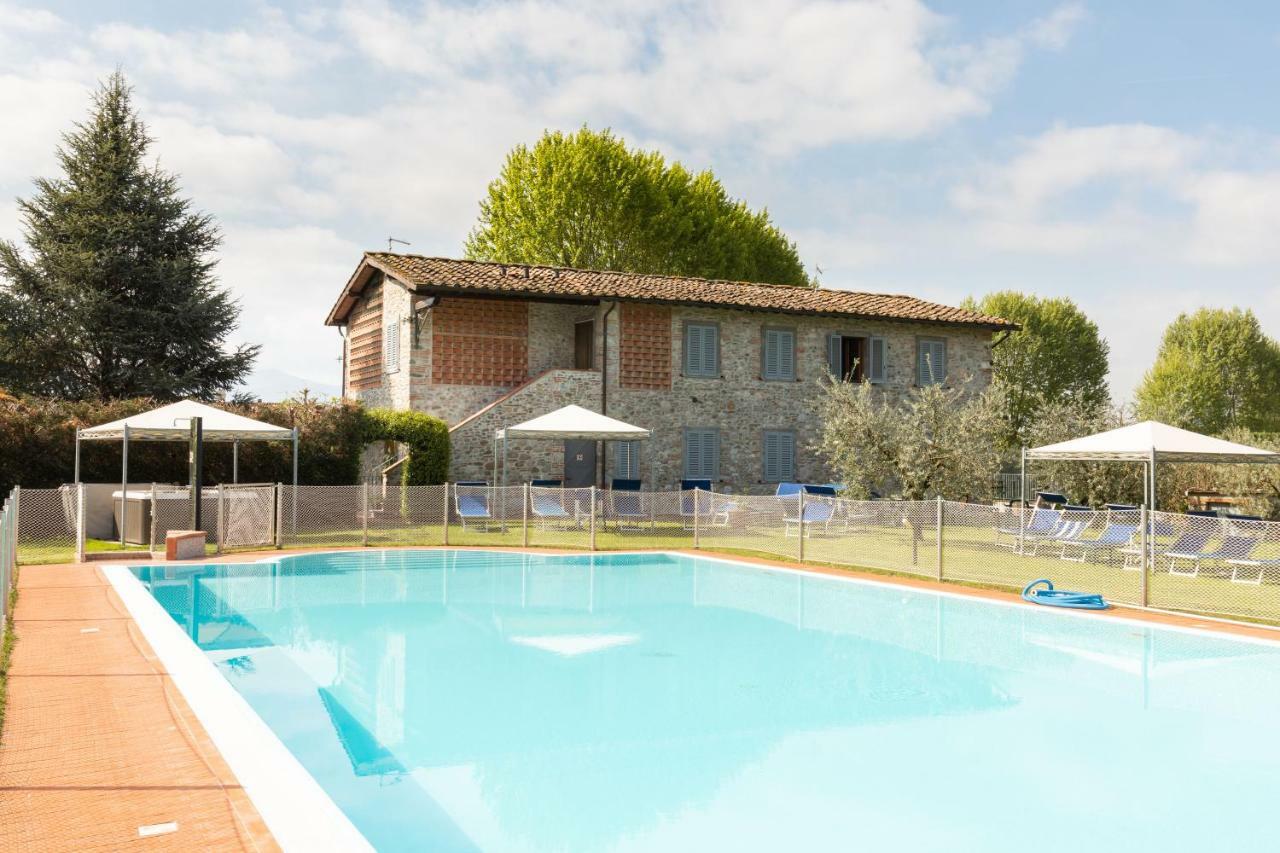 Agriturismo Casolare Lucchese ルッカ エクステリア 写真